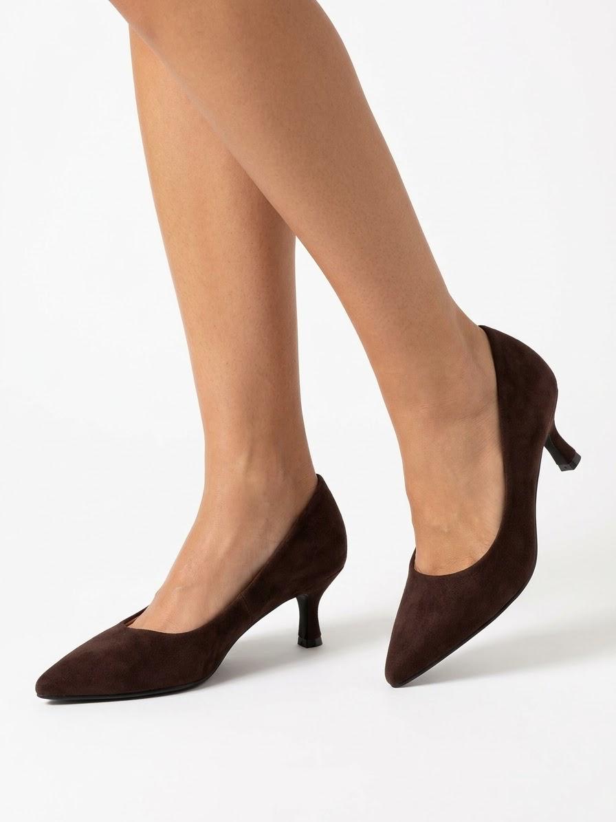 DECOLLETE IN CAMOSCIO TACCO 5 CM -ISABEL-
