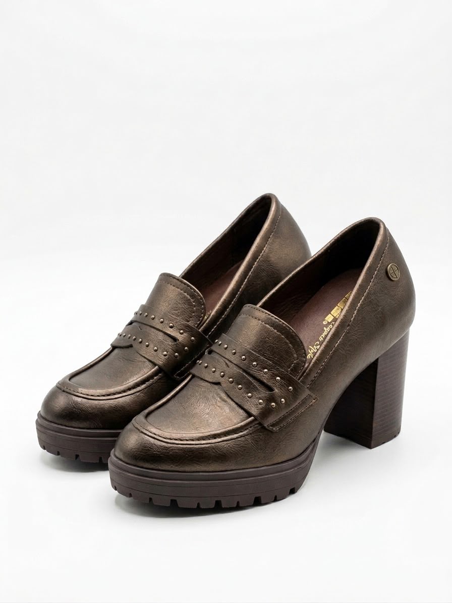 MOCASSINO XTI CON BORCHIE -NIGHT EDITION-