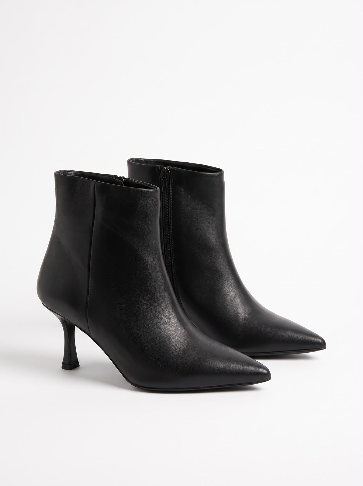 TRONCHETTO ARTIGIANALE IN VERA PELLE TACCO 7CM -DAYANA-