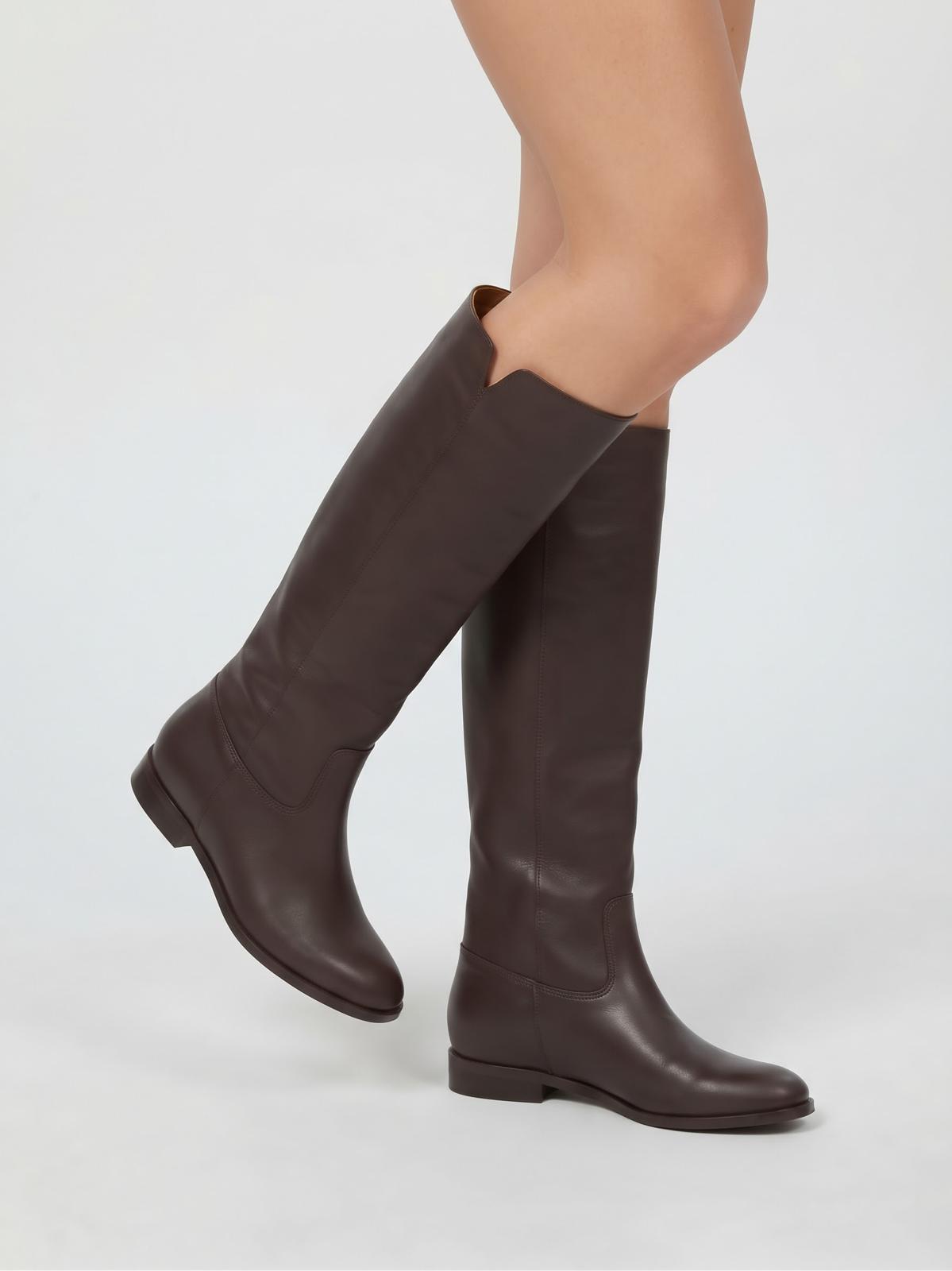 STIVALE IN VERA PELLE CON RIALZO INTERNO DI 3 CM -VICKY-