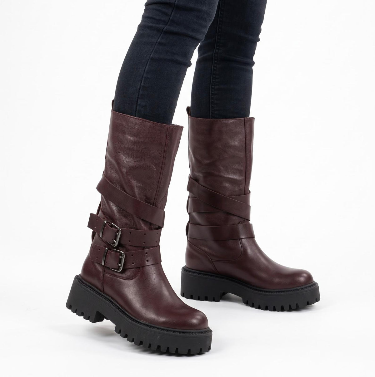 ANFIBIO ARTIGIANALE IN VERA PELLE CON SUOLA CARROARMATO -GIUSY-